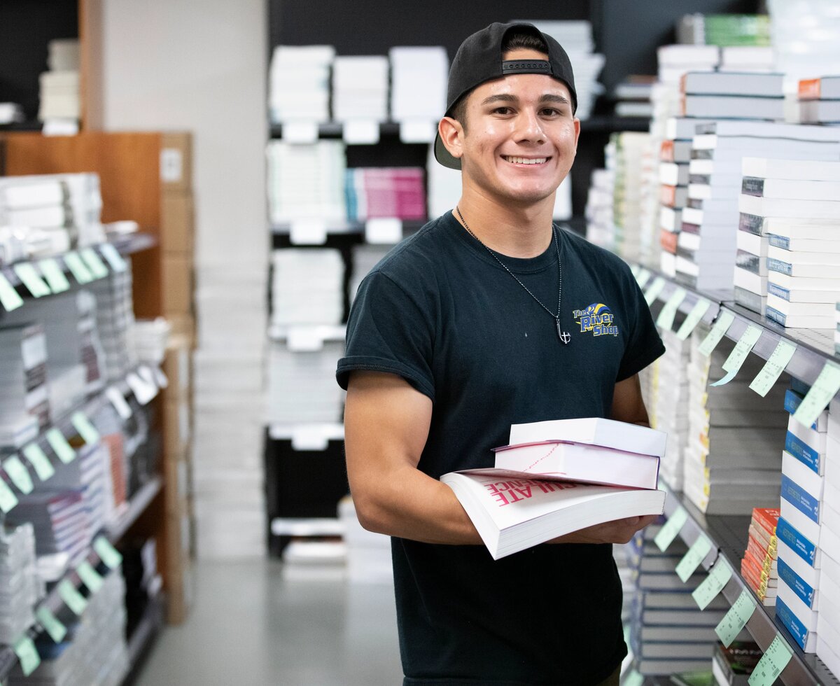 Student in library